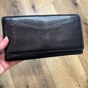 Fossil Black Leather Bi-Fold Continental Wallet